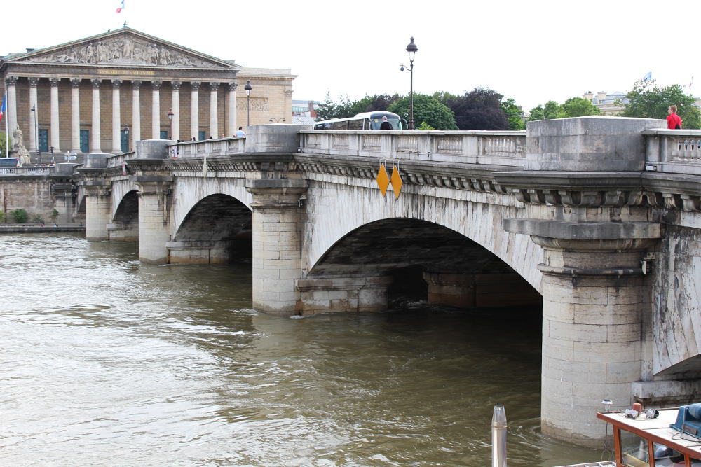 pont de la concorde