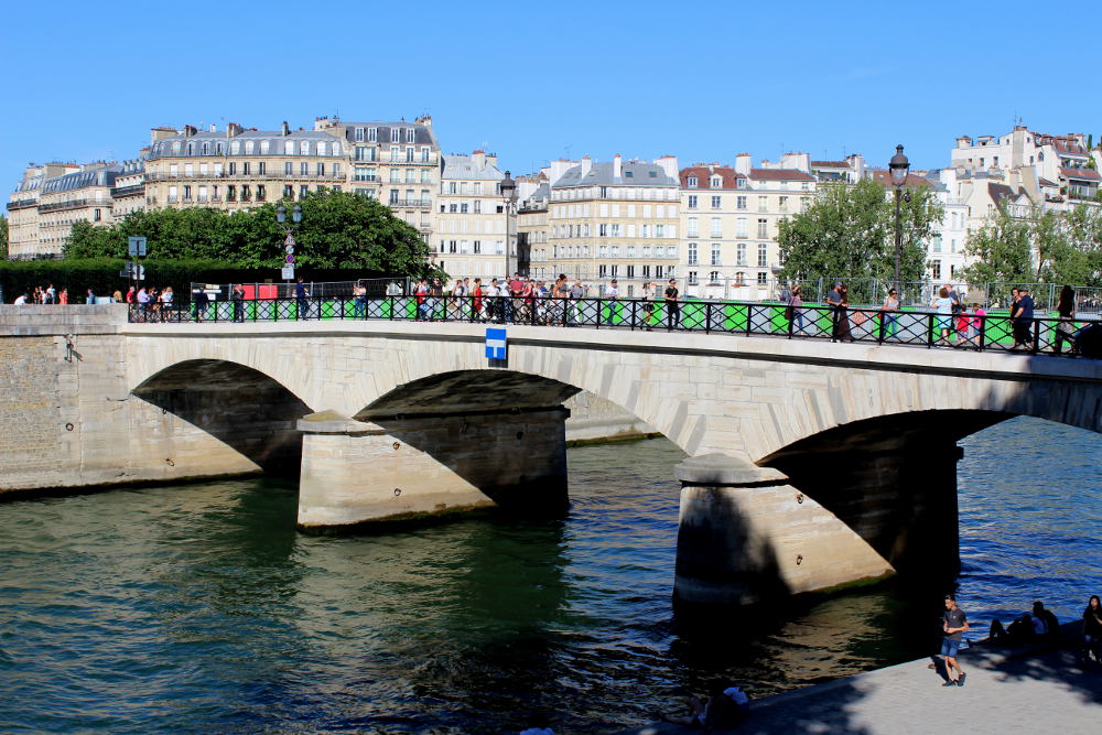 Le pont de l'Archev&ecirc;ch&eacute; - Histoires de Paris